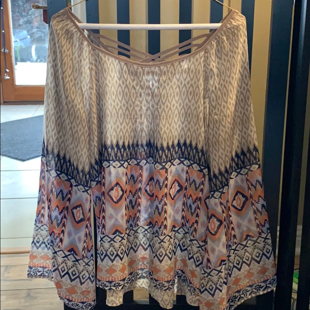 Bell sleeved, printed women’s blouse